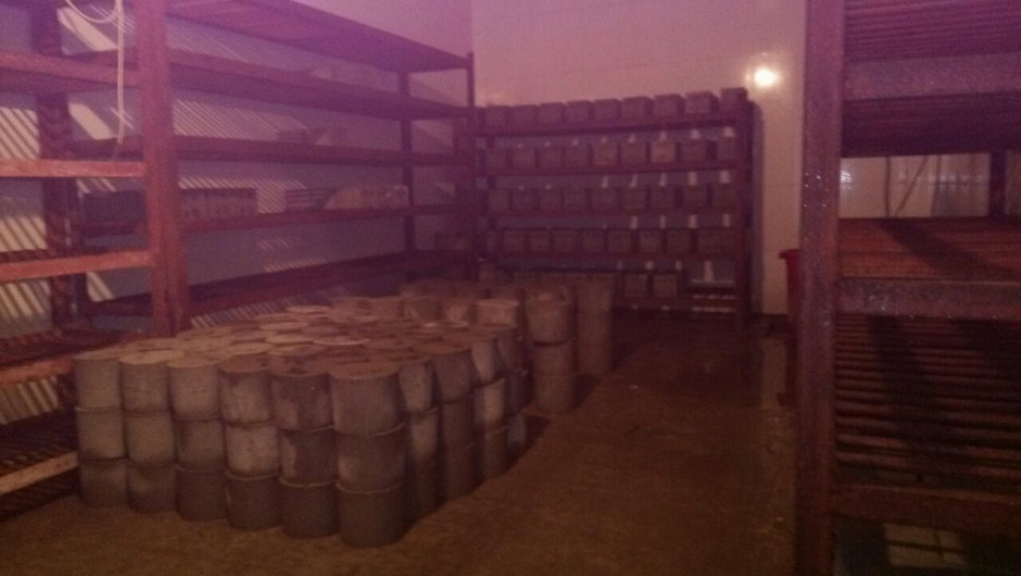 1550051112235180.jpg 标养房一角.jpg